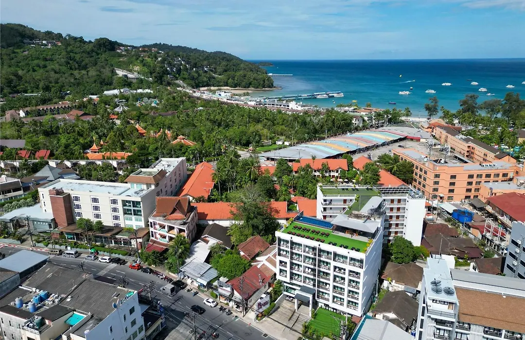 Paripas Patong Resort - SHA Extra Plus-1